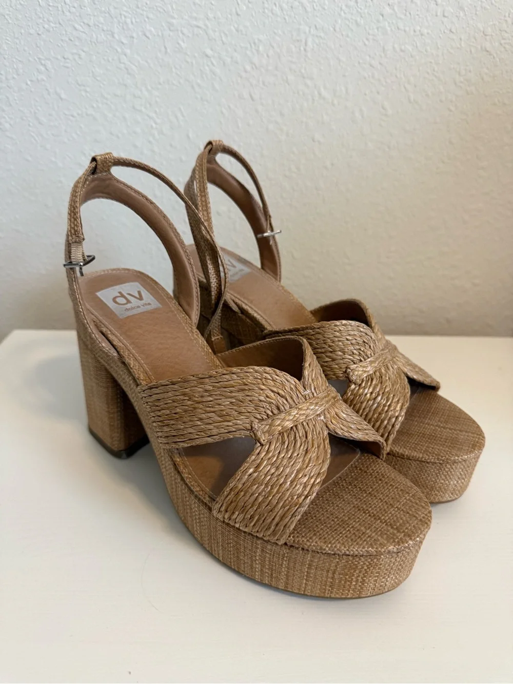 DV DOLCE VITA platform woven heels